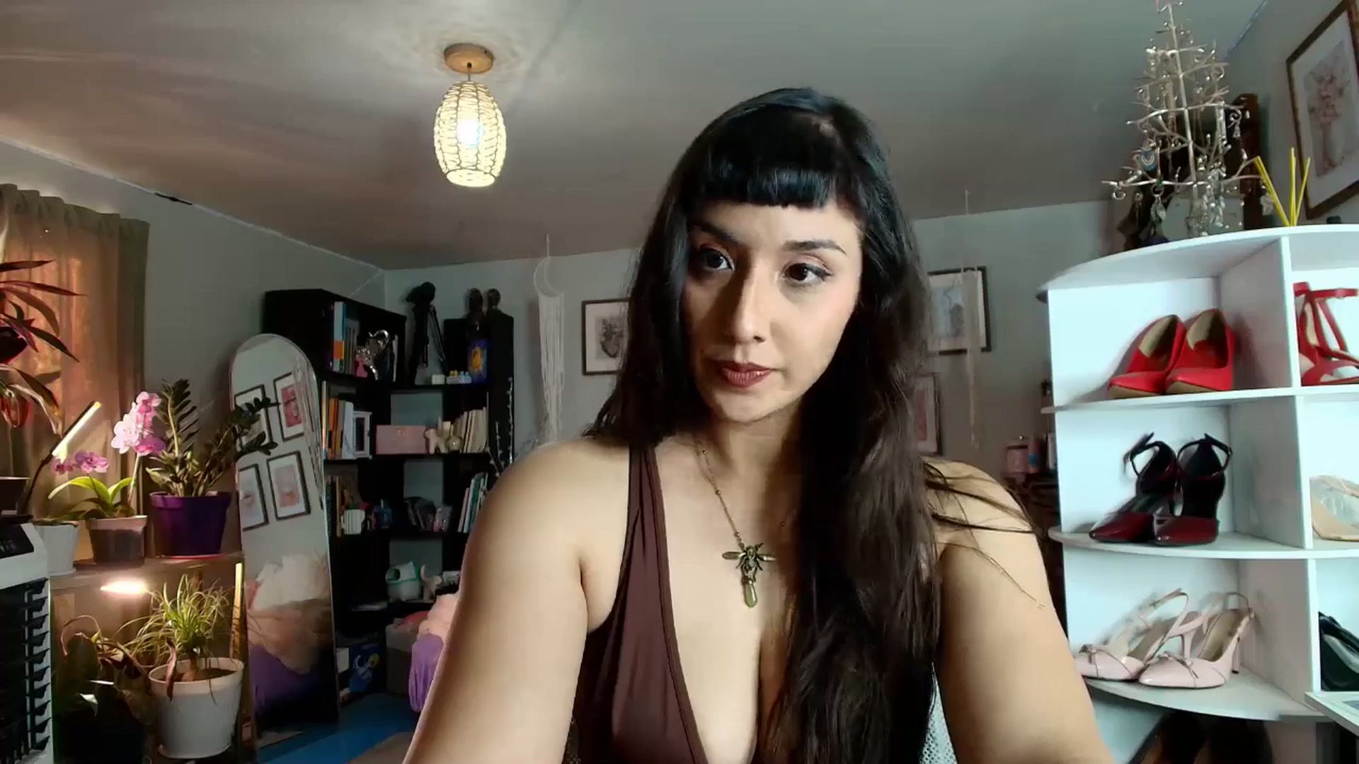 Gallery image thumbnail from FlowerNight's myfreecams stream on, 04/22/2026, 24:03 image 14 of 20