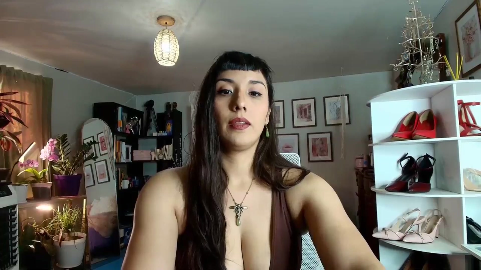 Gallery image thumbnail from FlowerNight's myfreecams stream on, 04/22/2026, 24:03 image 8 of 20