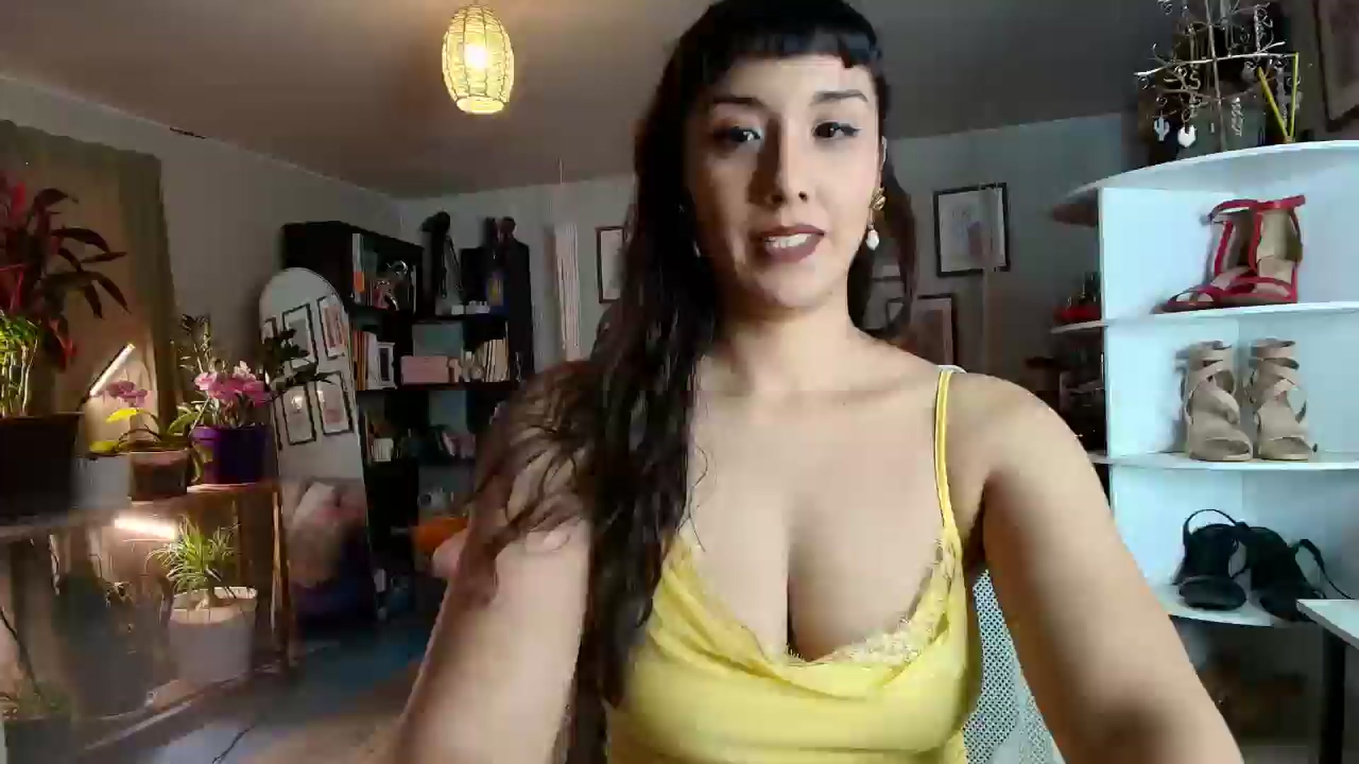 Gallery image thumbnail from FlowerNight's myfreecams stream on, 05/04/2026, 23:36 image 4 of 20