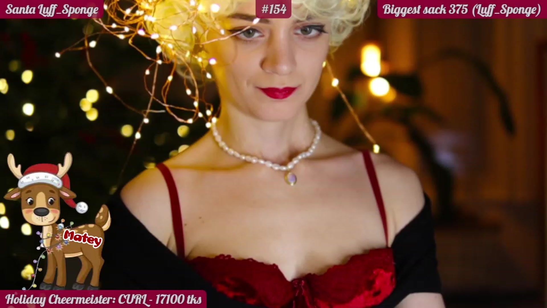 Gallery image thumbnail from FluffinRayRay's myfreecams stream on, 12/17/2022, 01:25 image 12 of 20