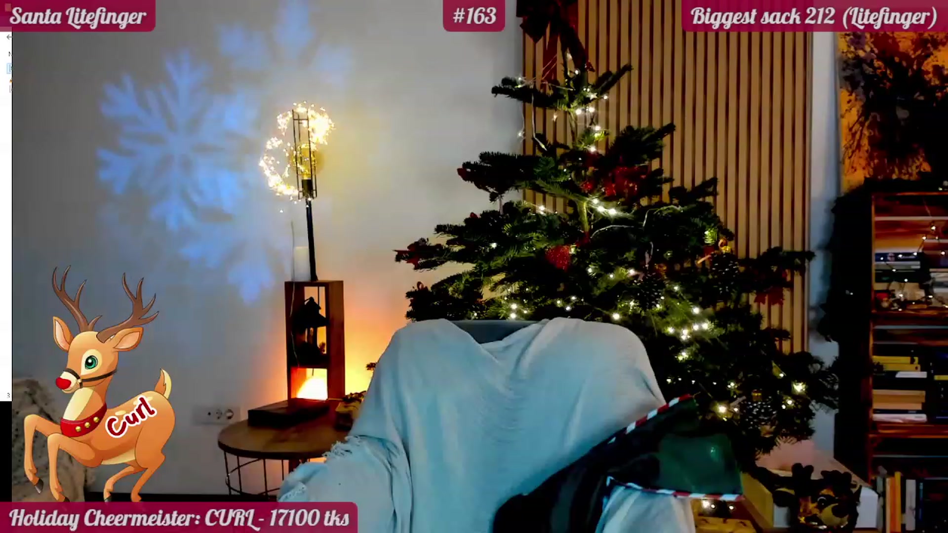 Gallery image thumbnail from FluffinRayRay's myfreecams stream on, 12/22/2022, 02:56 image 6 of 20