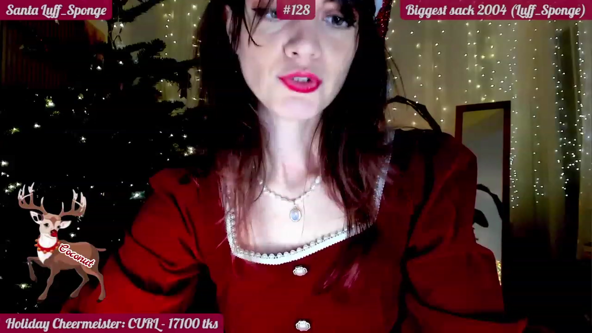 Gallery image thumbnail from FluffinRayRay's myfreecams stream on, 12/26/2022, 02:39 image 10 of 20