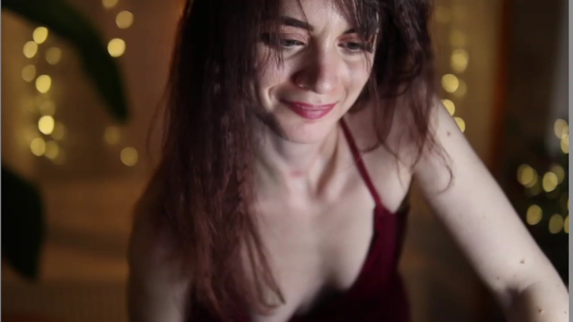 Gallery image thumbnail from FluffinRayRay's myfreecams stream on, 01/01/2023, 24:55 image 7 of 20