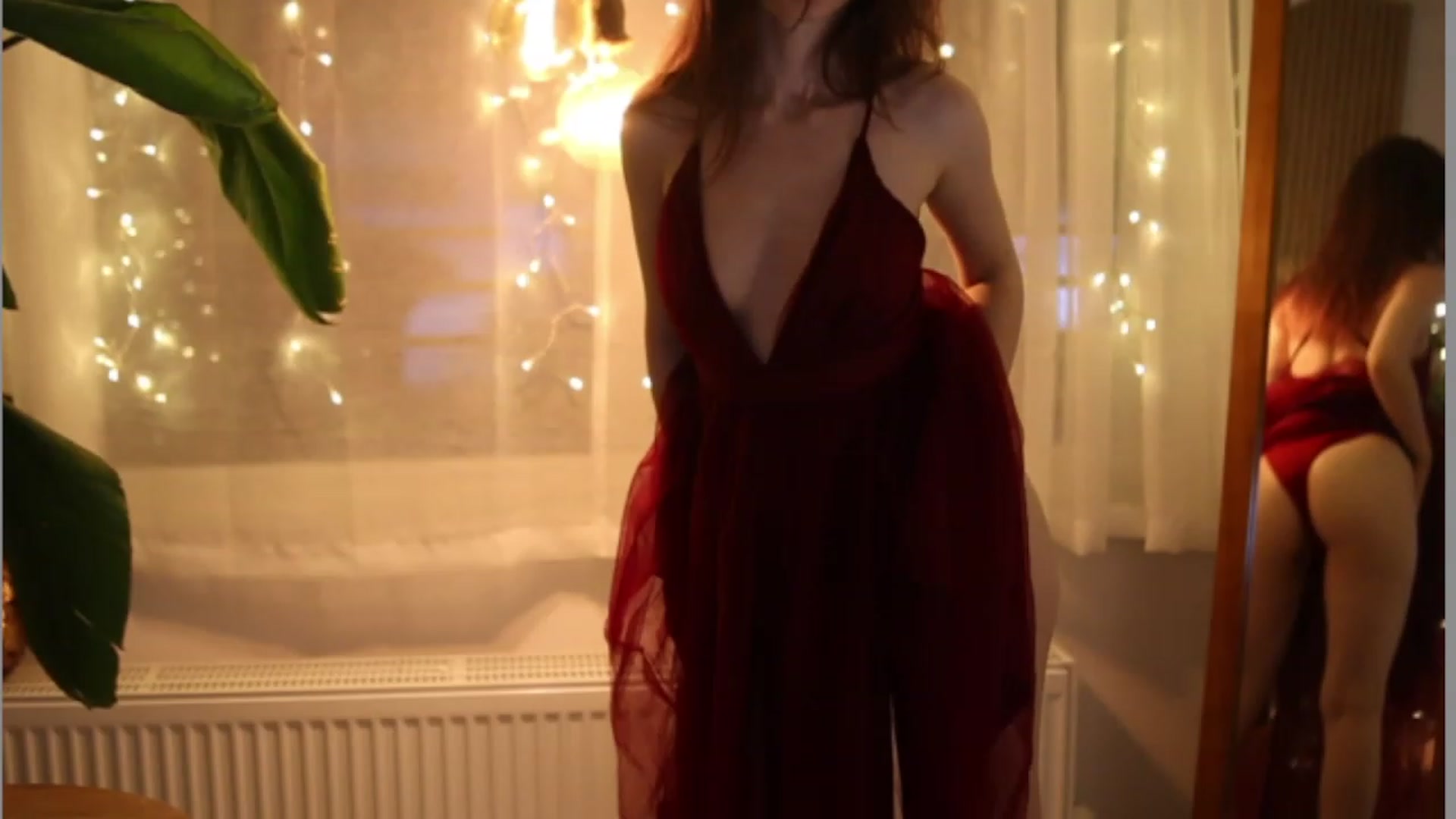 Gallery image thumbnail from FluffinRayRay's myfreecams stream on, 01/01/2023, 24:55 image 11 of 20