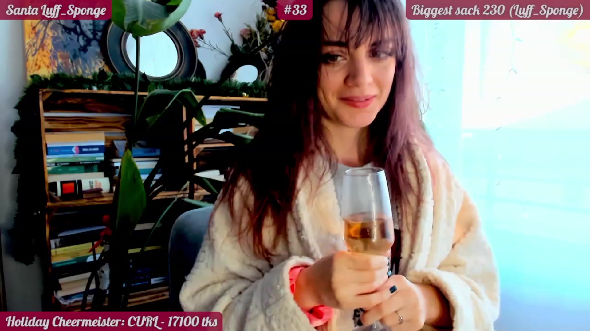 Gallery image thumbnail from FluffinRayRay's myfreecams stream on, 01/01/2023, 08:08 image 20 of 20