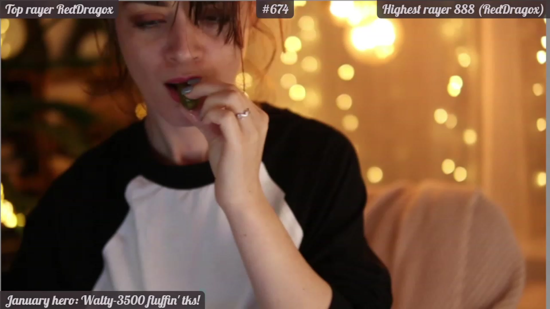 Gallery image thumbnail from FluffinRayRay's myfreecams stream on, 01/29/2023, 02:52 image 16 of 20