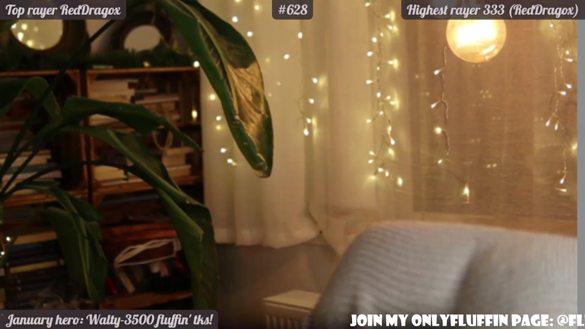 Gallery image thumbnail from FluffinRayRay's myfreecams stream on, 01/31/2023, 03:17 image 11 of 20