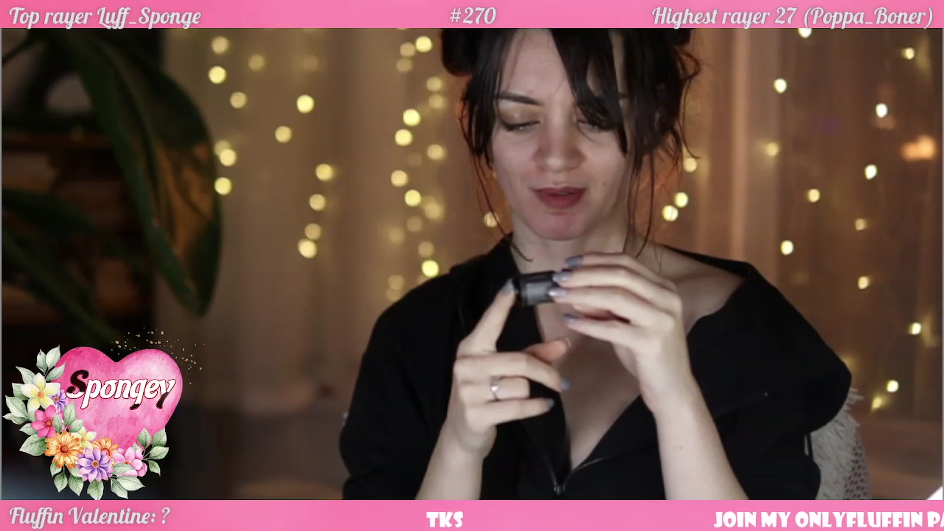 Gallery image thumbnail from FluffinRayRay's myfreecams stream on, 02/04/2023, 02:46 image 5 of 20