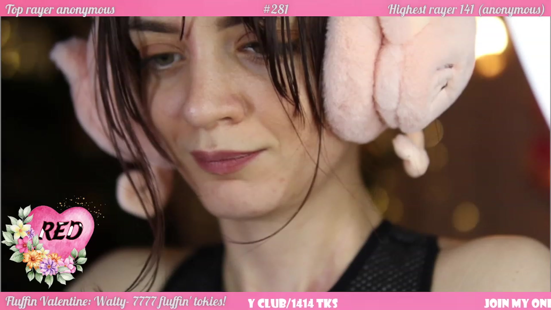 Gallery image thumbnail from FluffinRayRay's myfreecams stream on, 02/10/2023, 03:09 image 10 of 20