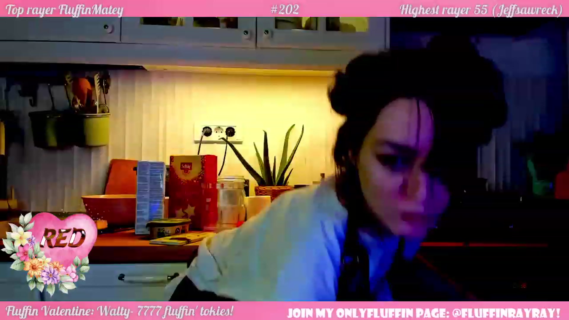 Gallery image thumbnail from FluffinRayRay's myfreecams stream on, 02/13/2023, 05:04 image 5 of 20