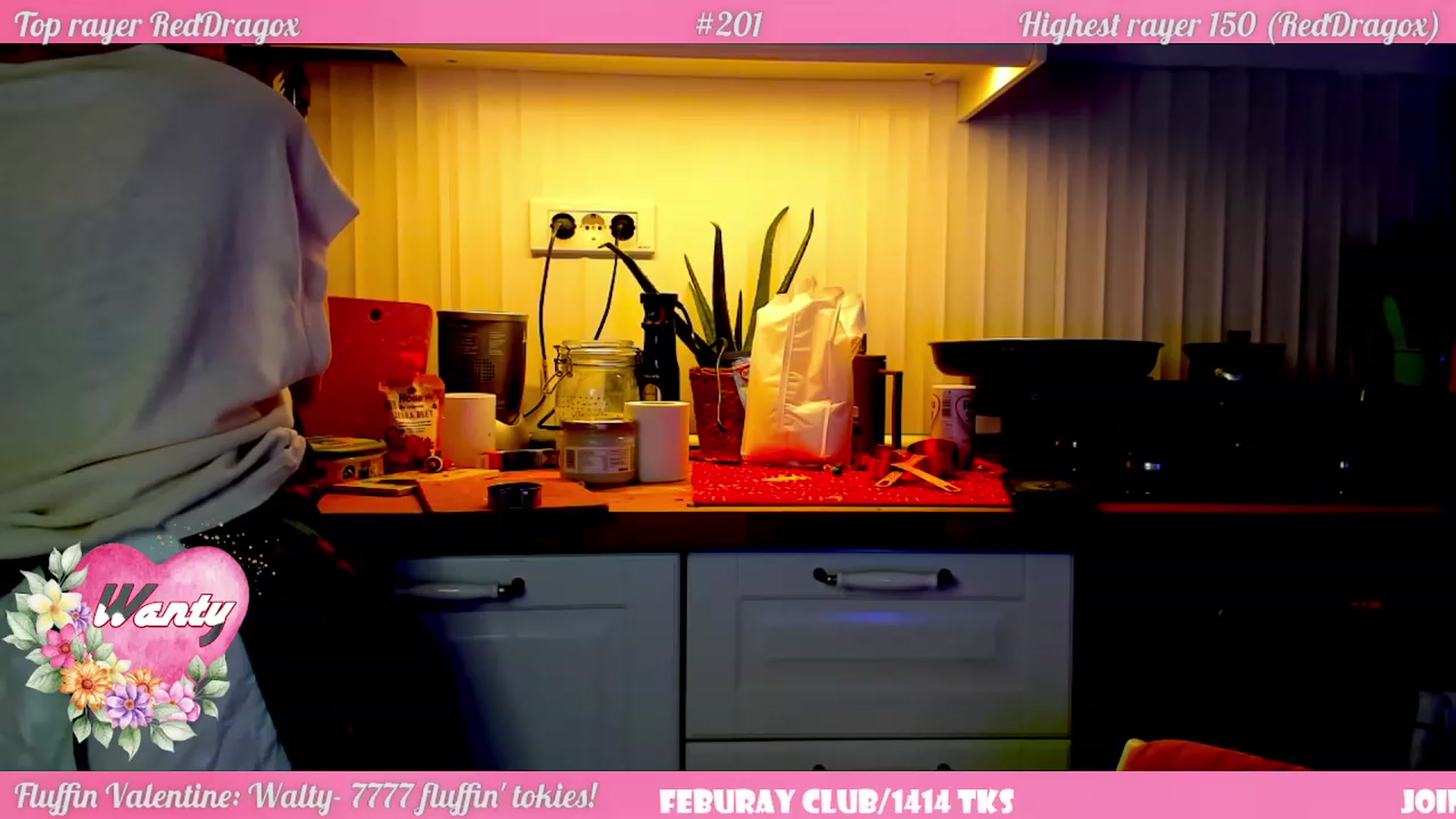 Gallery image thumbnail from FluffinRayRay's myfreecams stream on, 02/13/2023, 05:04 image 9 of 20