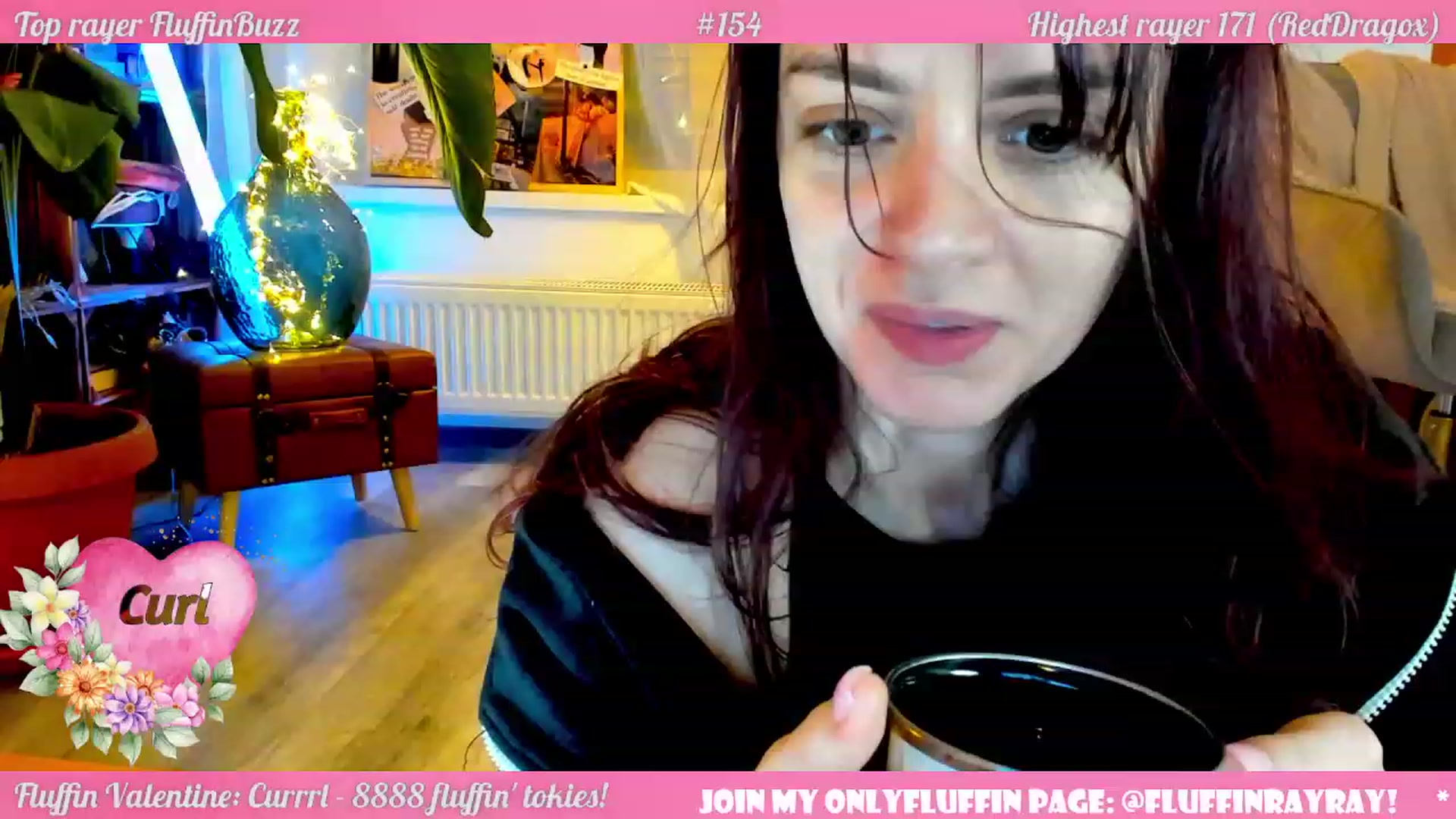 Gallery image thumbnail from FluffinRayRay's myfreecams stream on, 02/17/2023, 02:40 image 16 of 20