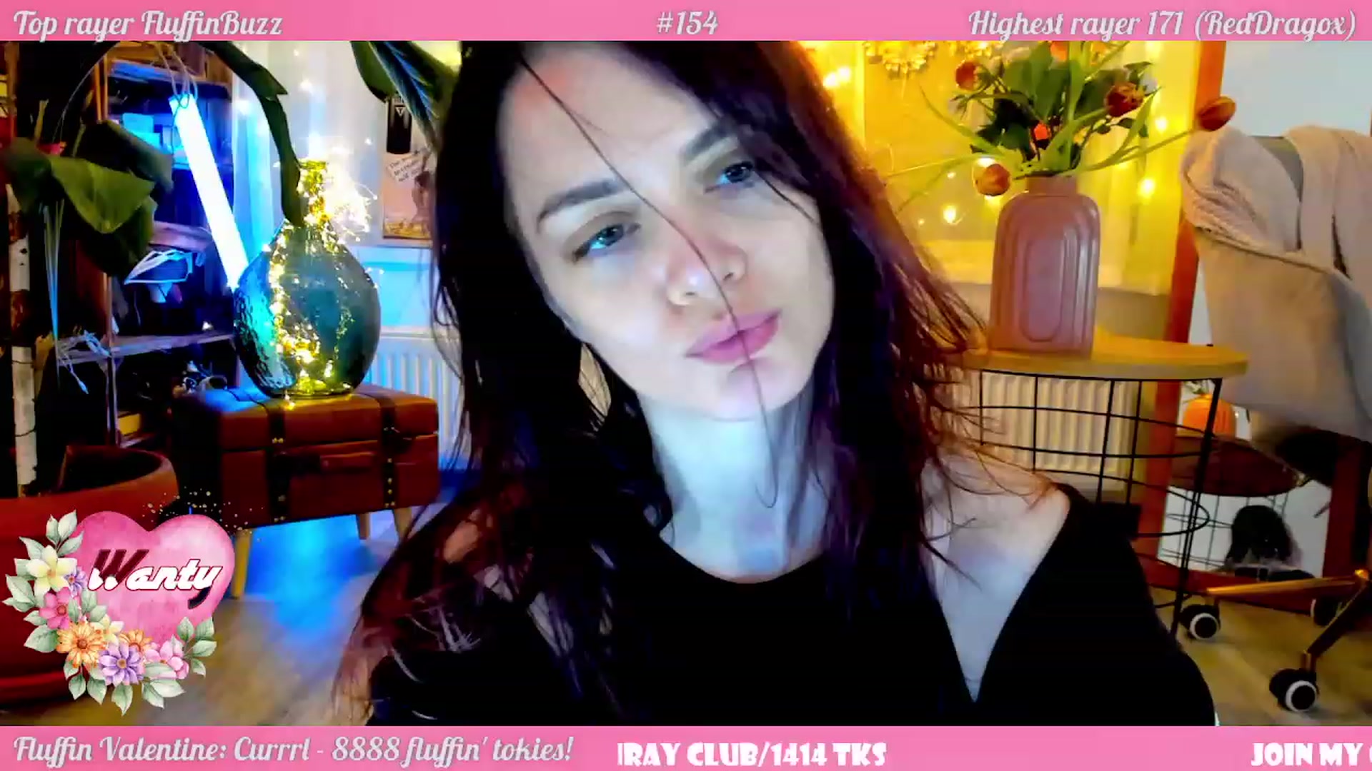 Gallery image thumbnail from FluffinRayRay's myfreecams stream on, 02/17/2023, 02:40 image 17 of 20