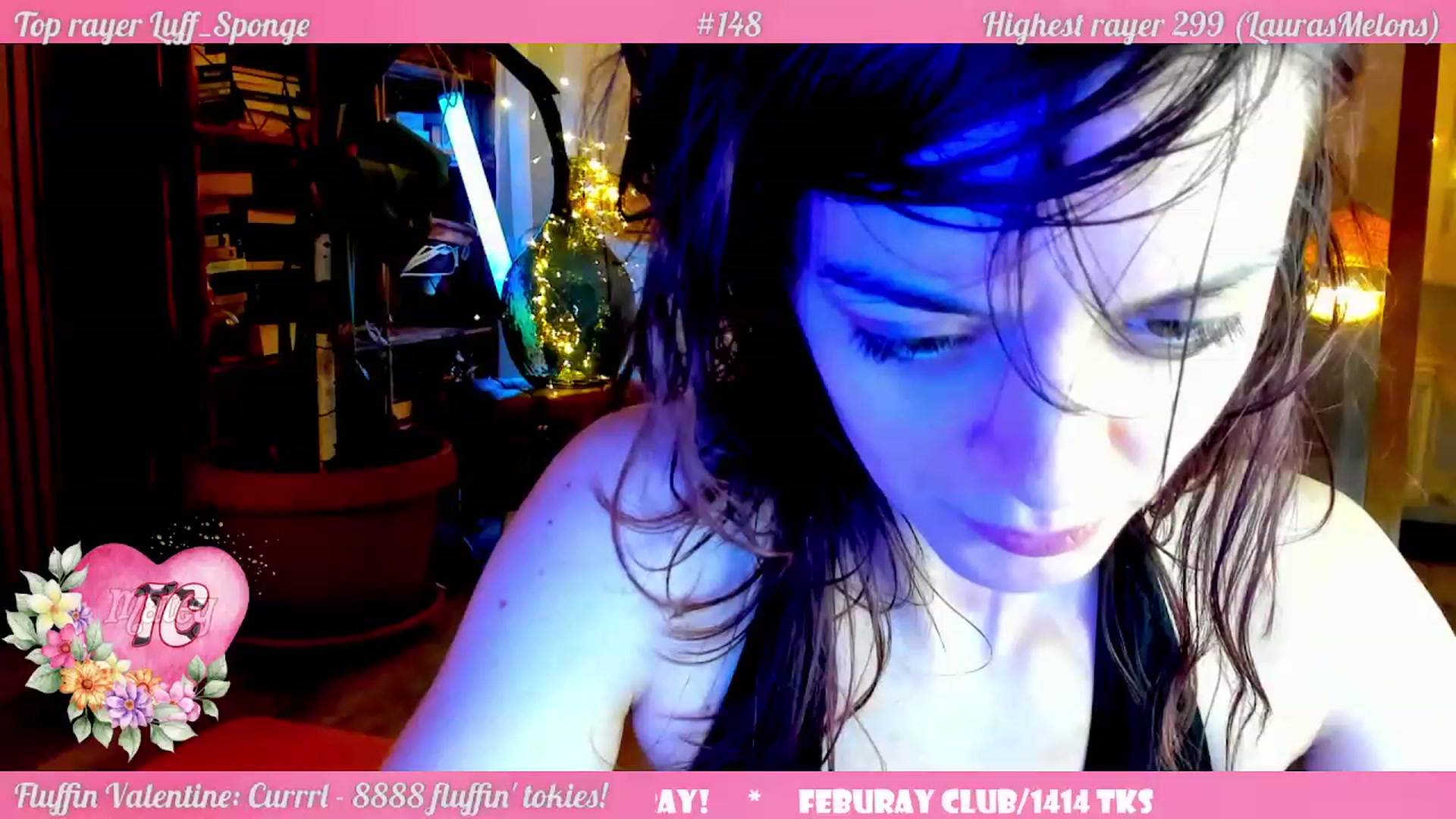 Gallery image thumbnail from FluffinRayRay's myfreecams stream on, 02/17/2023, 04:00 image 20 of 20