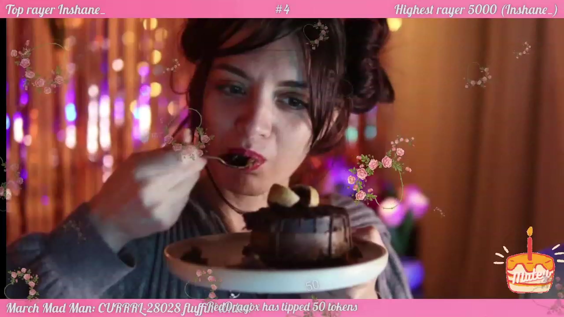 Gallery image thumbnail from FluffinRayRay's myfreecams stream on, 03/03/2023, 02:52 image 8 of 20