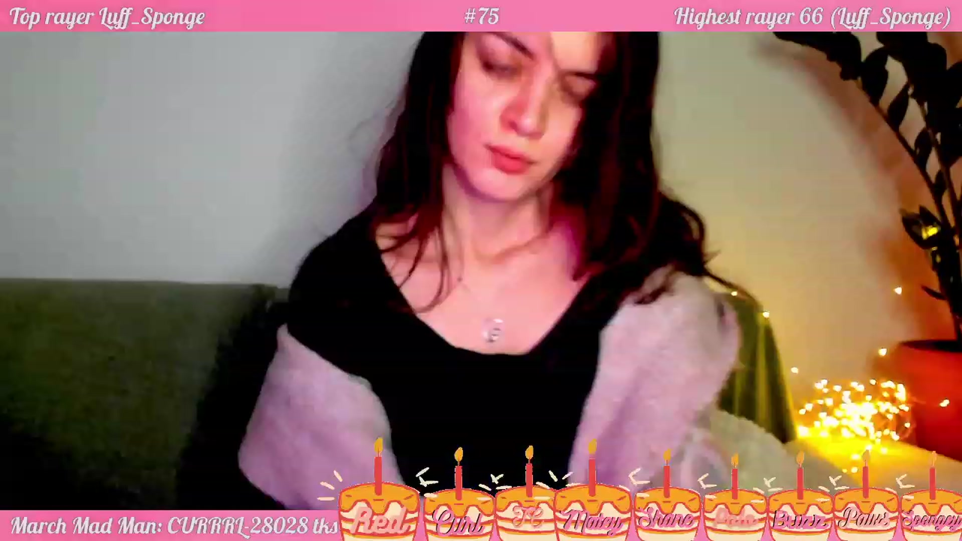 Gallery image thumbnail from FluffinRayRay's myfreecams stream on, 03/16/2023, 24:00 image 12 of 20