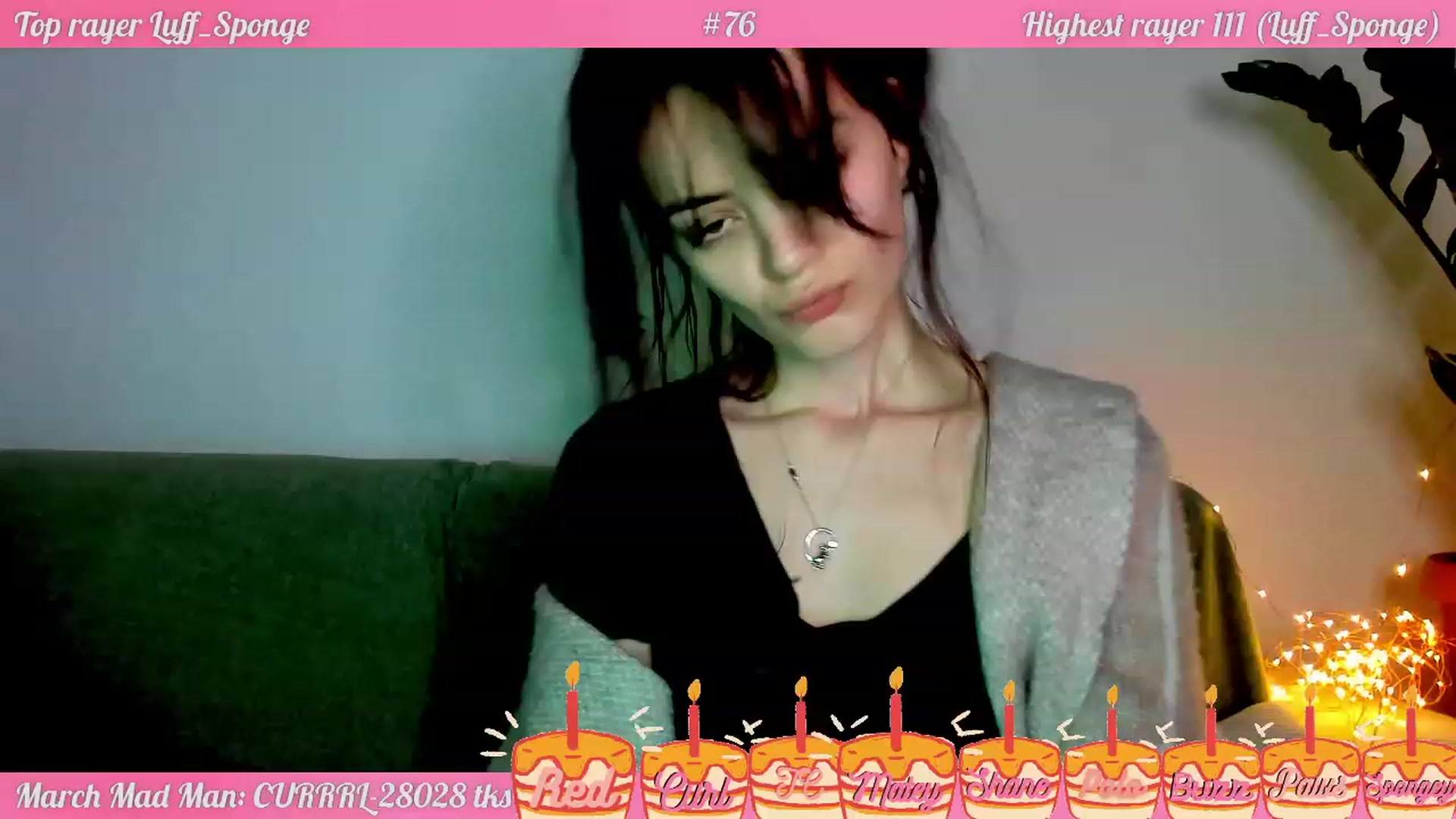 Gallery image thumbnail from FluffinRayRay's myfreecams stream on, 03/16/2023, 24:00 image 16 of 20