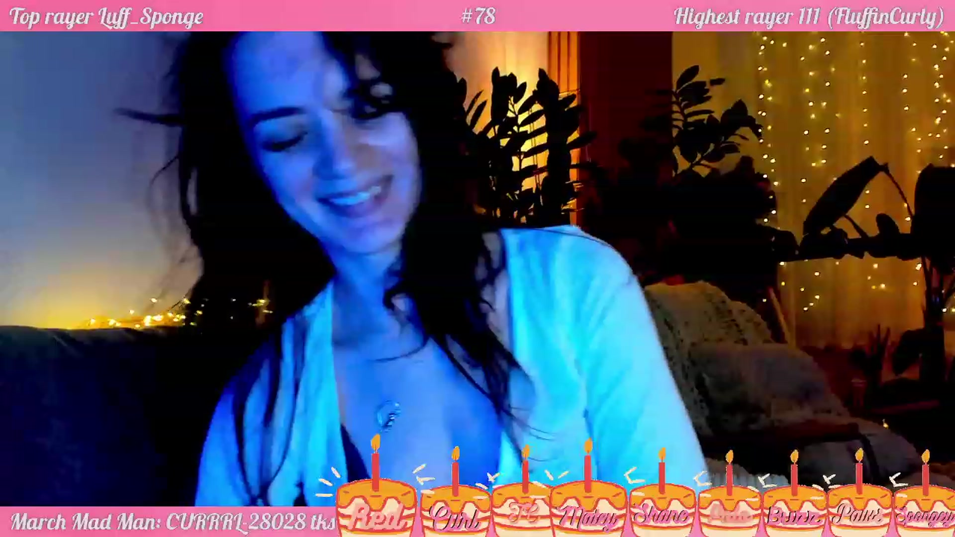Gallery image thumbnail from FluffinRayRay's myfreecams stream on, 03/17/2023, 01:25 image 6 of 20