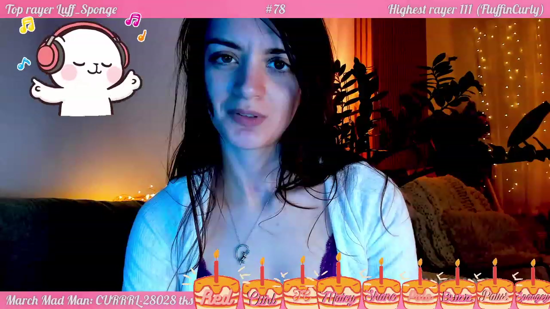Gallery image thumbnail from FluffinRayRay's myfreecams stream on, 03/17/2023, 01:25 image 12 of 20