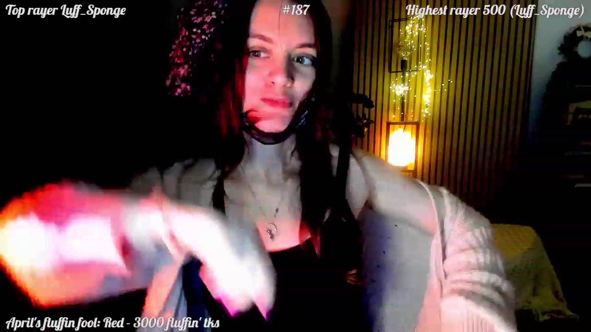 Gallery image thumbnail from FluffinRayRay's myfreecams stream on, 04/20/2023, 05:06 image 8 of 20