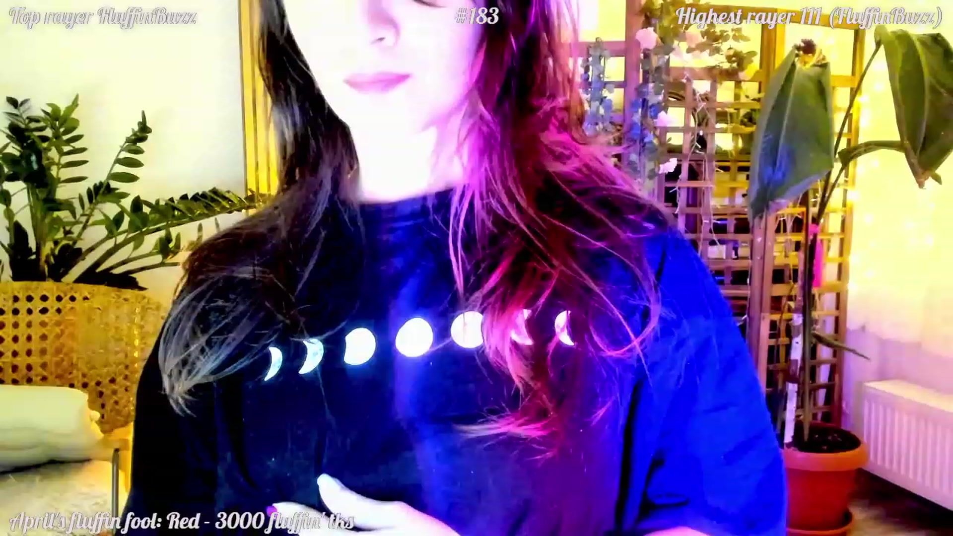 Gallery image thumbnail from FluffinRayRay's myfreecams stream on, 04/21/2023, 24:00 image 16 of 20
