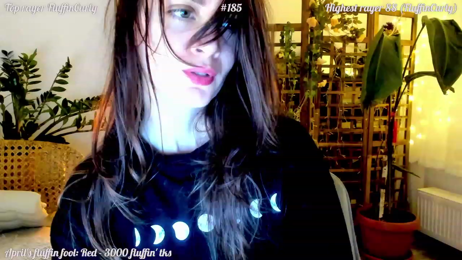 Gallery image thumbnail from FluffinRayRay's myfreecams stream on, 04/21/2023, 24:00 image 9 of 20