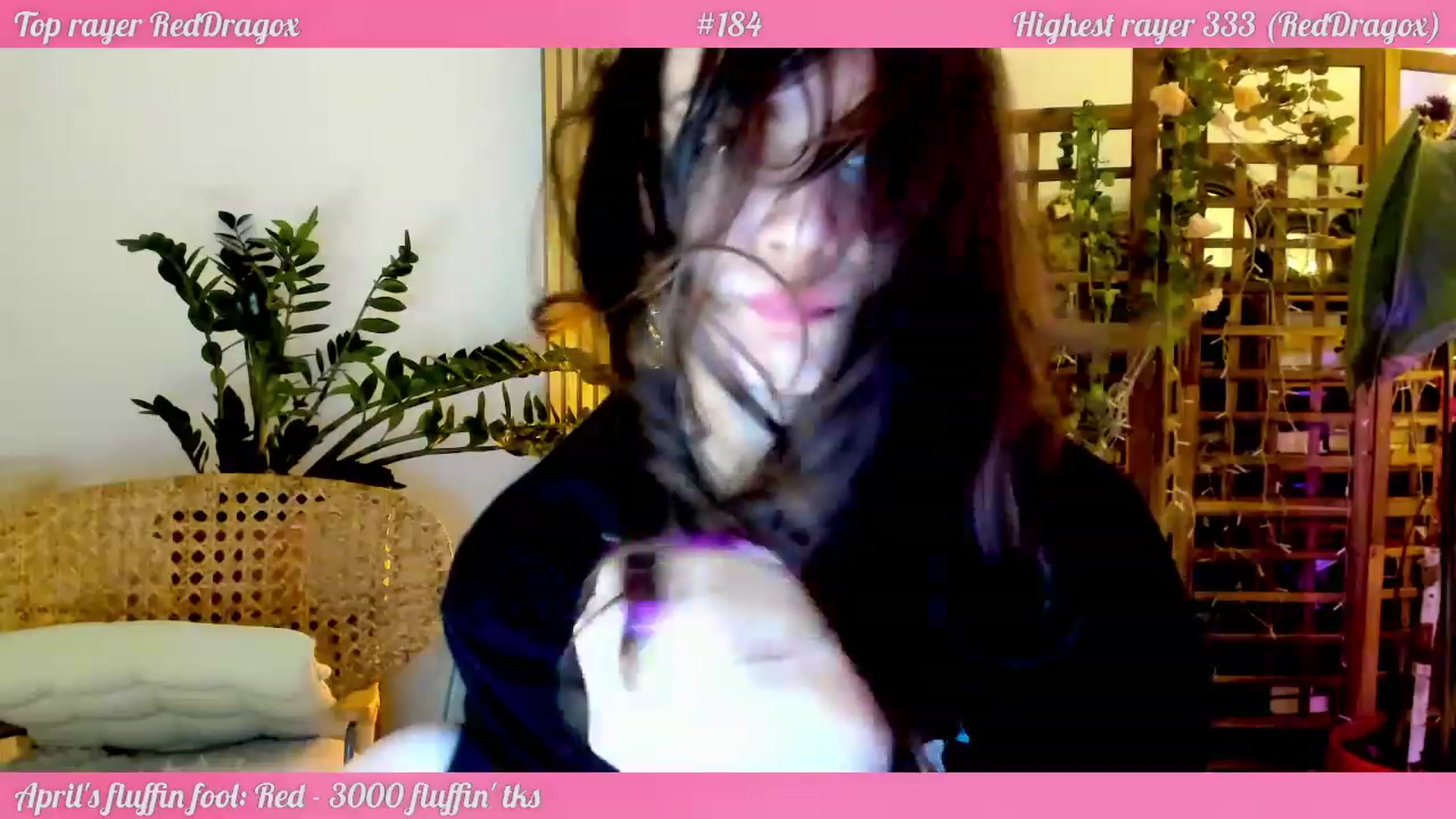 Gallery image thumbnail from FluffinRayRay's myfreecams stream on, 04/21/2023, 01:45 image 17 of 20