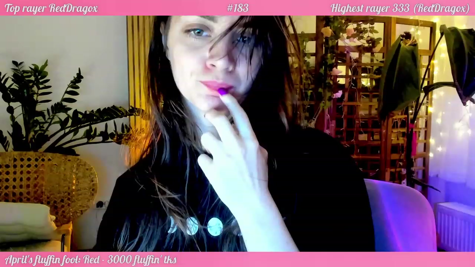 Gallery image thumbnail from FluffinRayRay's myfreecams stream on, 04/21/2023, 01:45 image 10 of 20