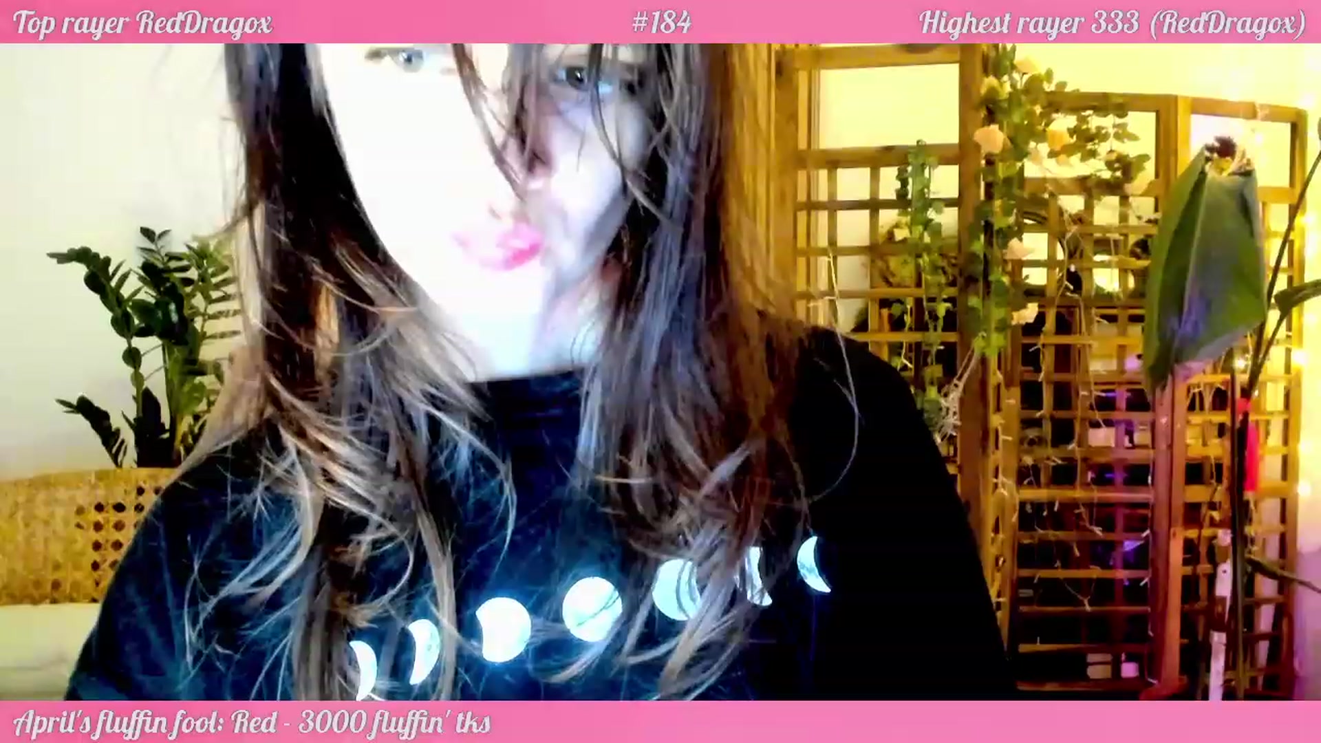 Gallery image thumbnail from FluffinRayRay's myfreecams stream on, 04/21/2023, 01:45 image 15 of 20