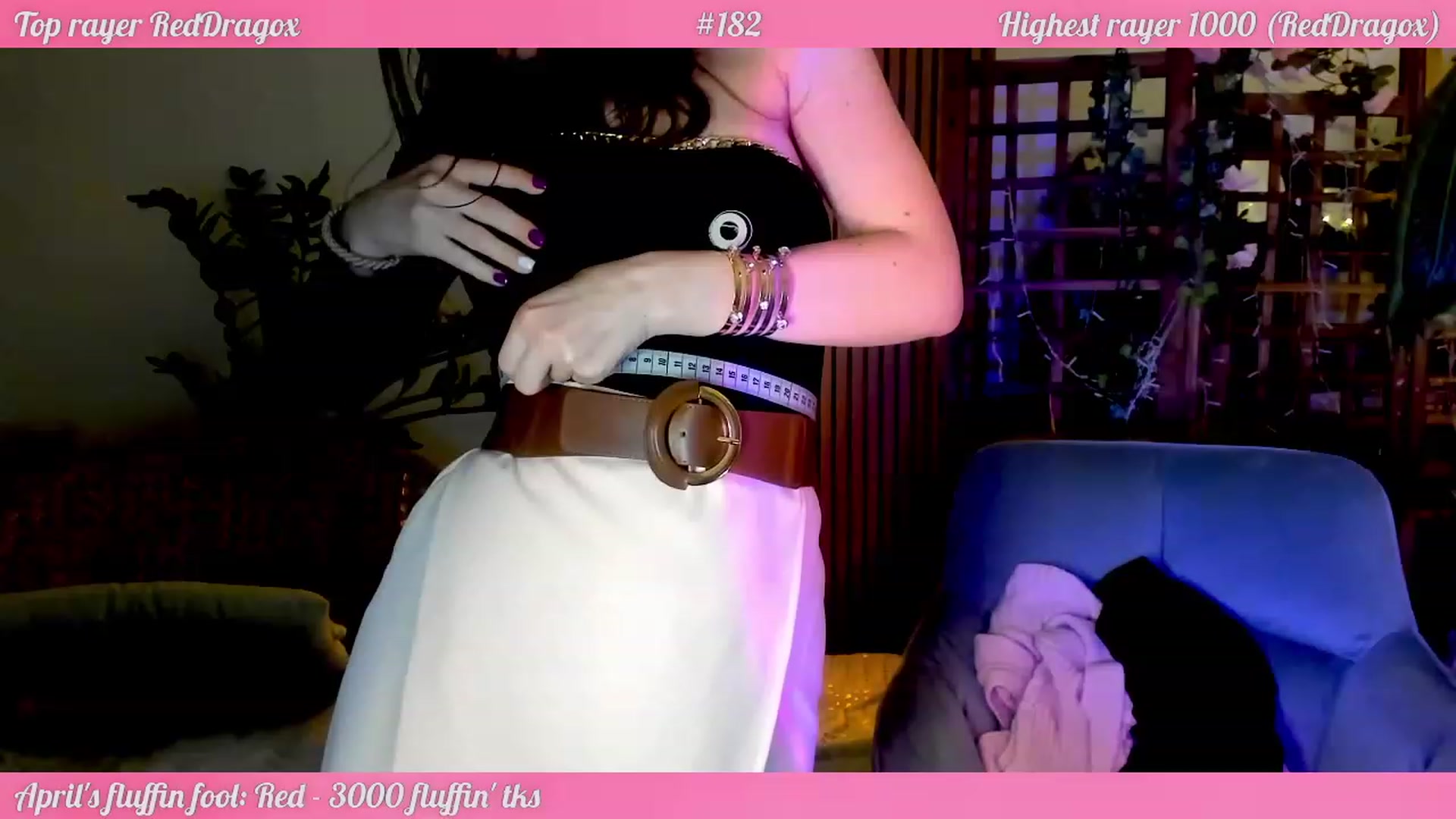 Gallery image thumbnail from FluffinRayRay's myfreecams stream on, 04/21/2023, 03:12 image 15 of 20