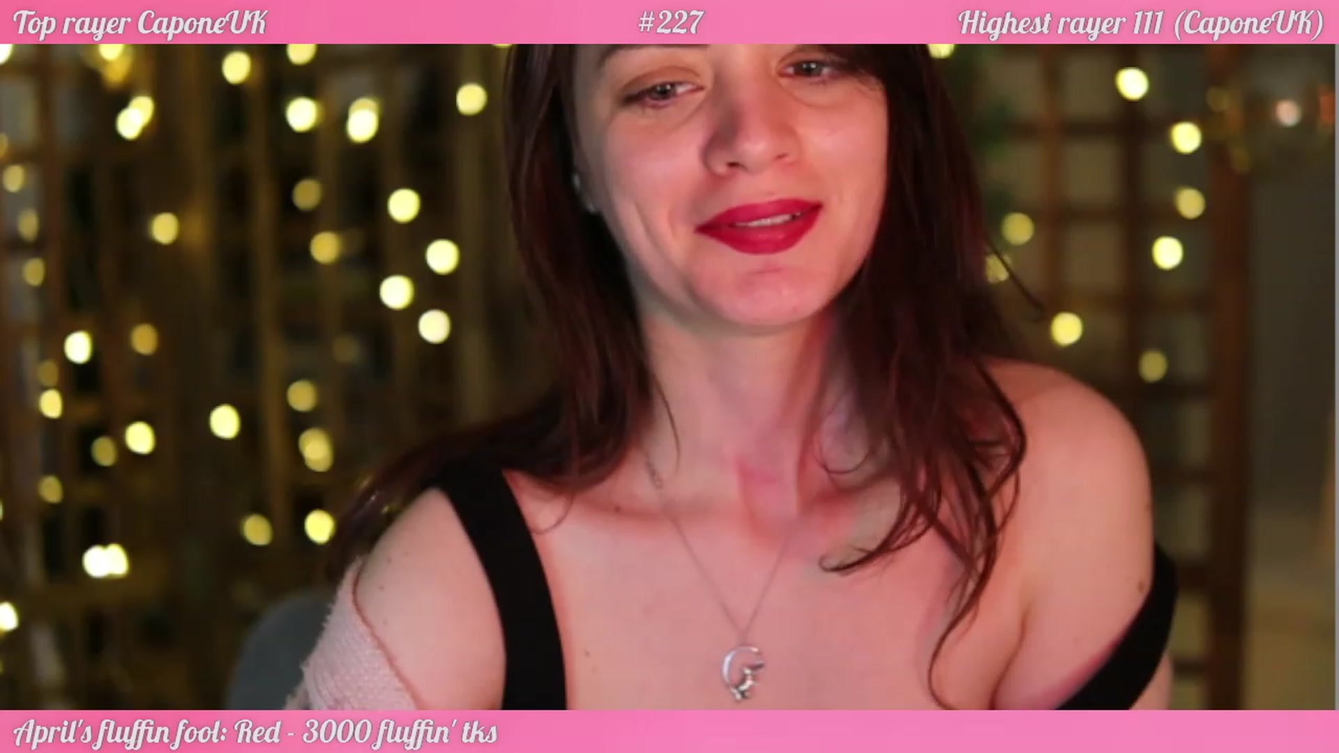 Gallery image thumbnail from FluffinRayRay's myfreecams stream on, 04/30/2023, 24:01 image 4 of 20