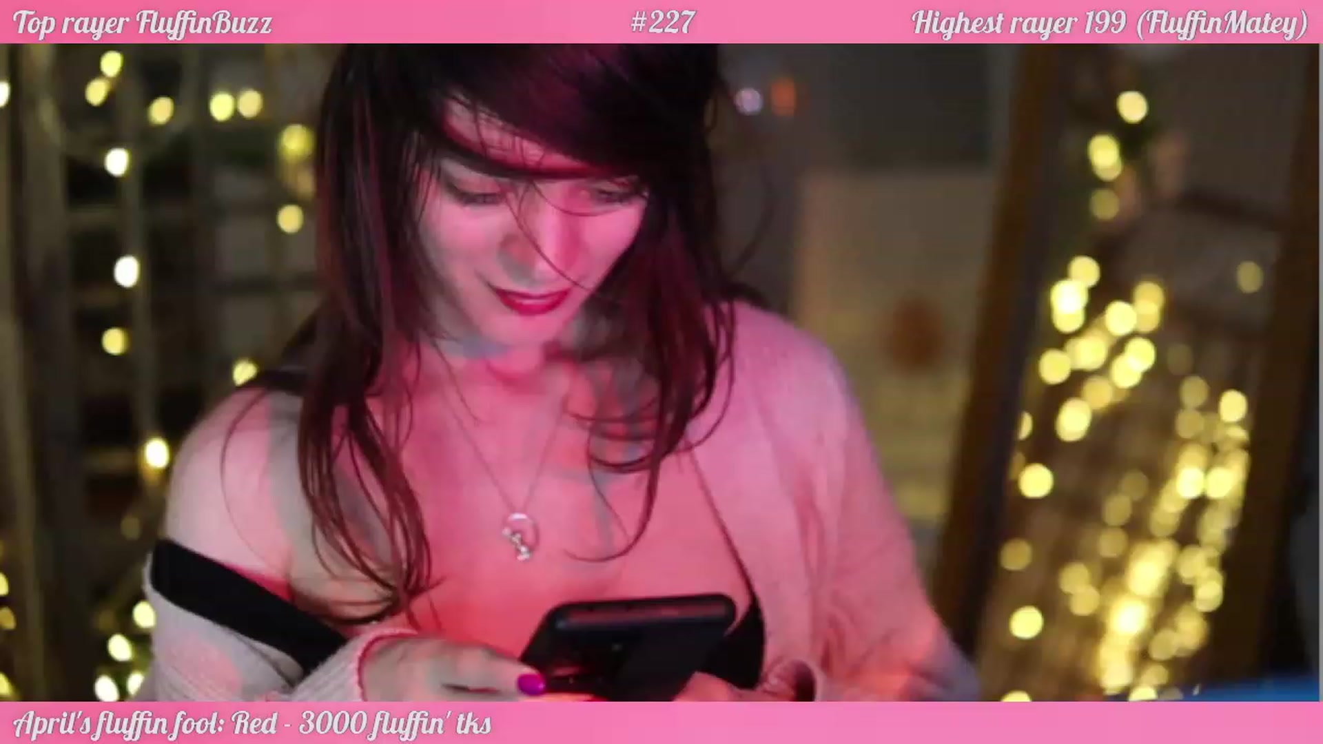Gallery image thumbnail from FluffinRayRay's myfreecams stream on, 04/30/2023, 24:01 image 14 of 20