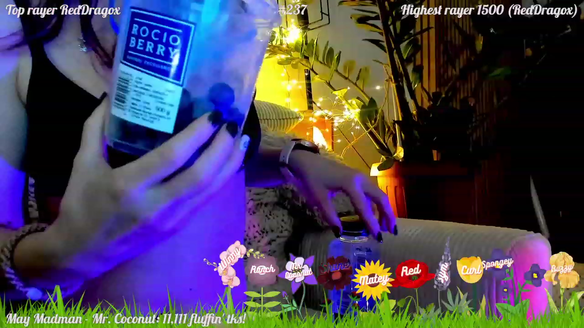 Gallery image thumbnail from FluffinRayRay's myfreecams stream on, 05/13/2023, 01:54 image 10 of 20