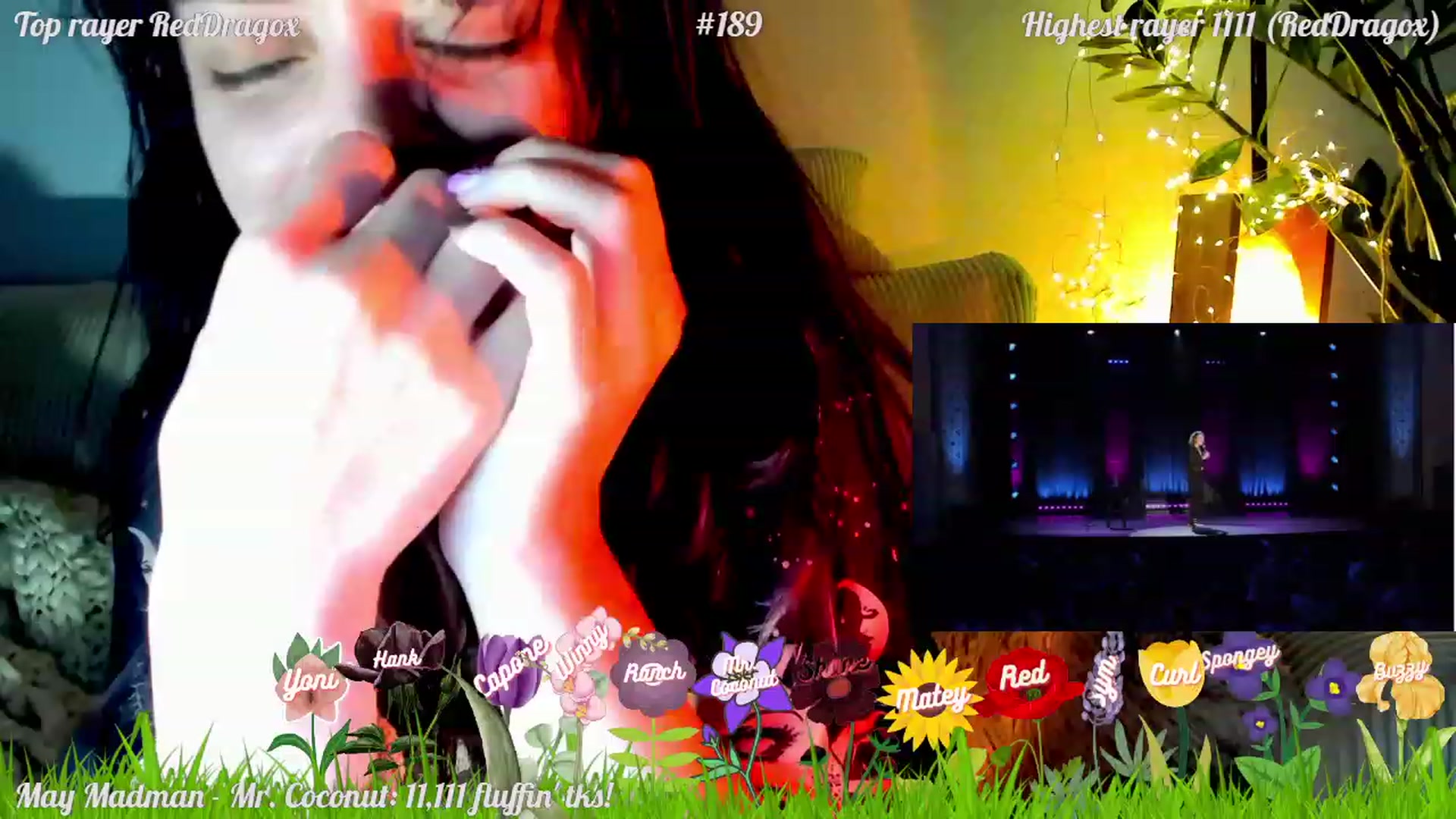 Gallery image thumbnail from FluffinRayRay's myfreecams stream on, 05/15/2023, 01:33 image 17 of 20