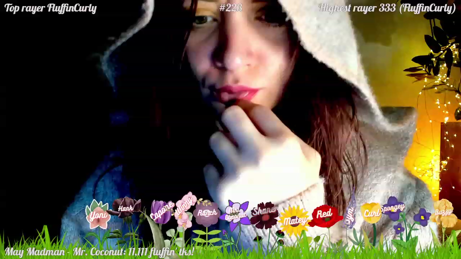 Gallery image thumbnail from FluffinRayRay's myfreecams stream on, 05/17/2023, 01:20 image 12 of 20