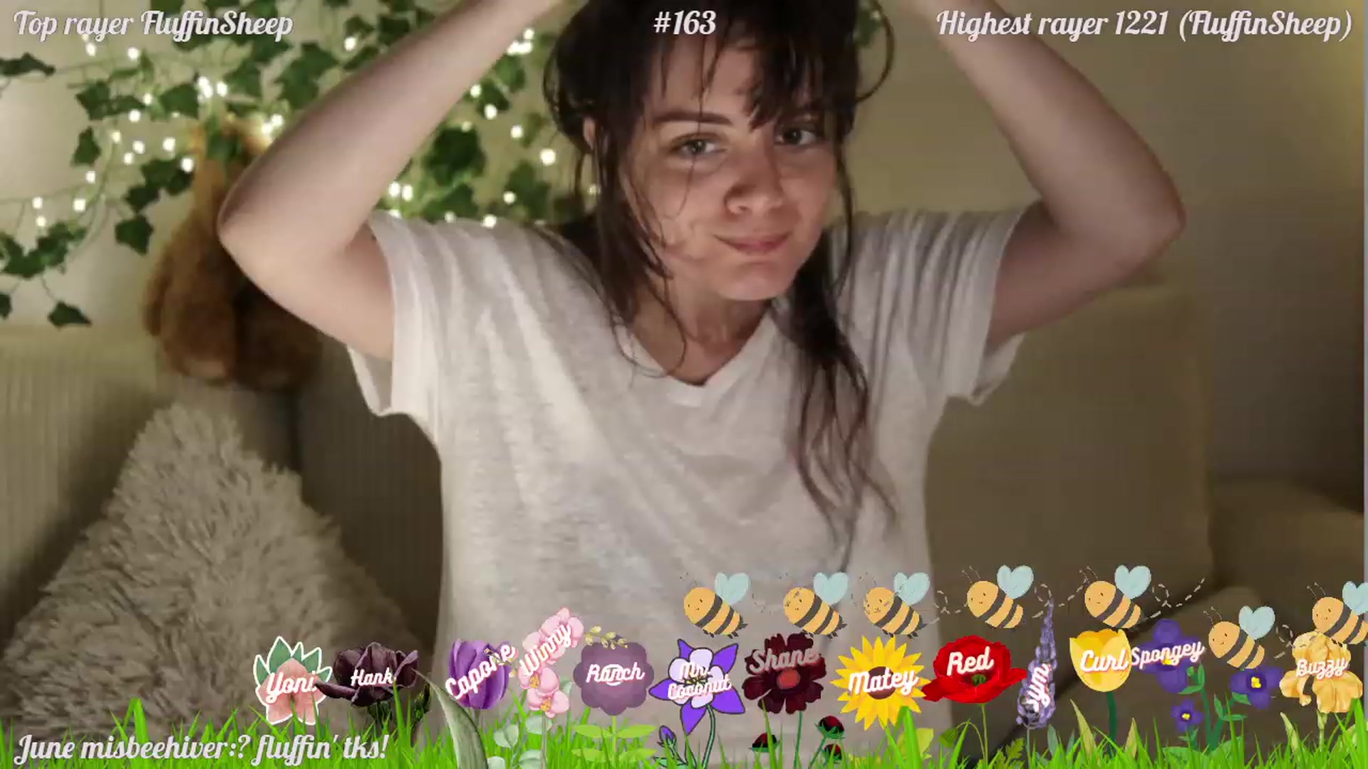 Gallery image thumbnail from FluffinRayRay's myfreecams stream on, 06/03/2023, 24:26 image 18 of 20