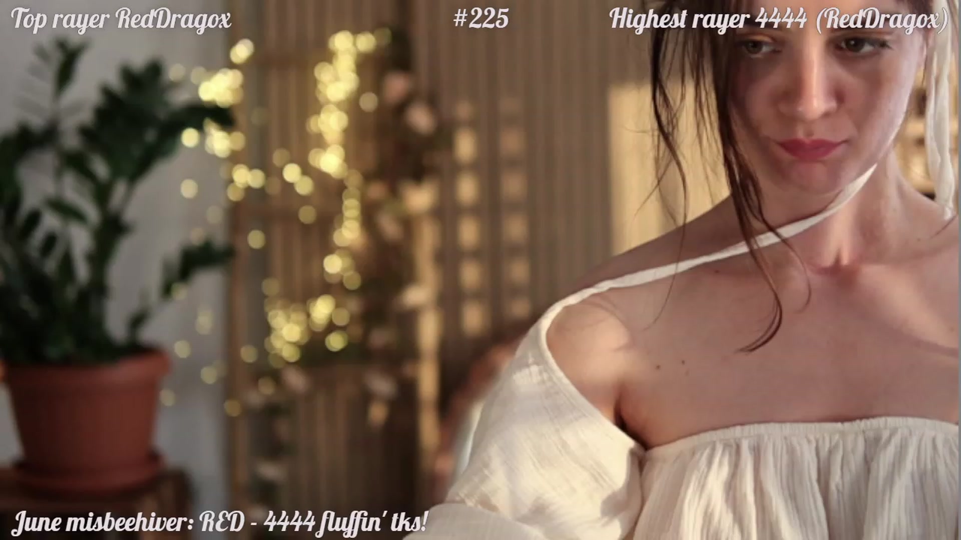 Gallery image thumbnail from FluffinRayRay's myfreecams stream on, 06/10/2023, 03:21 image 9 of 20