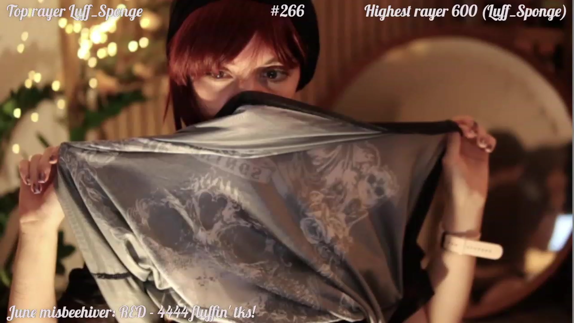 Gallery image thumbnail from FluffinRayRay's myfreecams stream on, 06/11/2023, 01:31 image 6 of 20