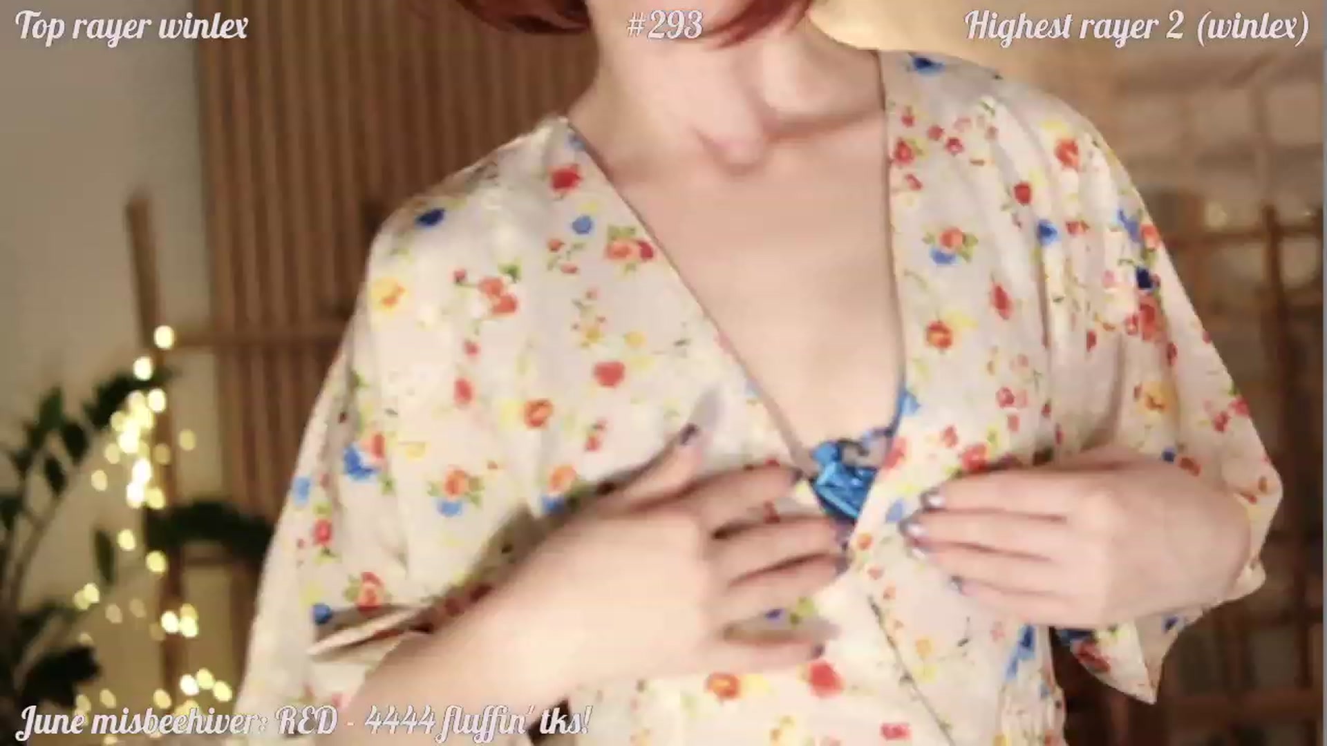 Gallery image thumbnail from FluffinRayRay's myfreecams stream on, 06/17/2023, 24:02 image 5 of 20