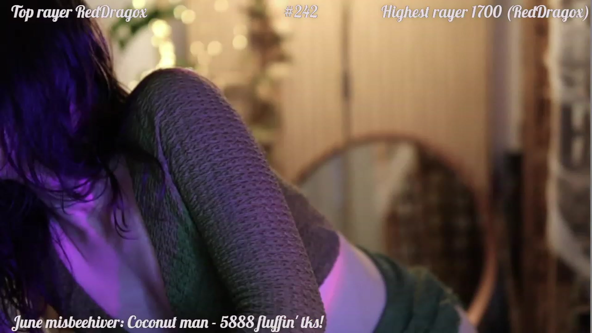 Gallery image thumbnail from FluffinRayRay's myfreecams stream on, 06/23/2023, 02:17 image 18 of 20
