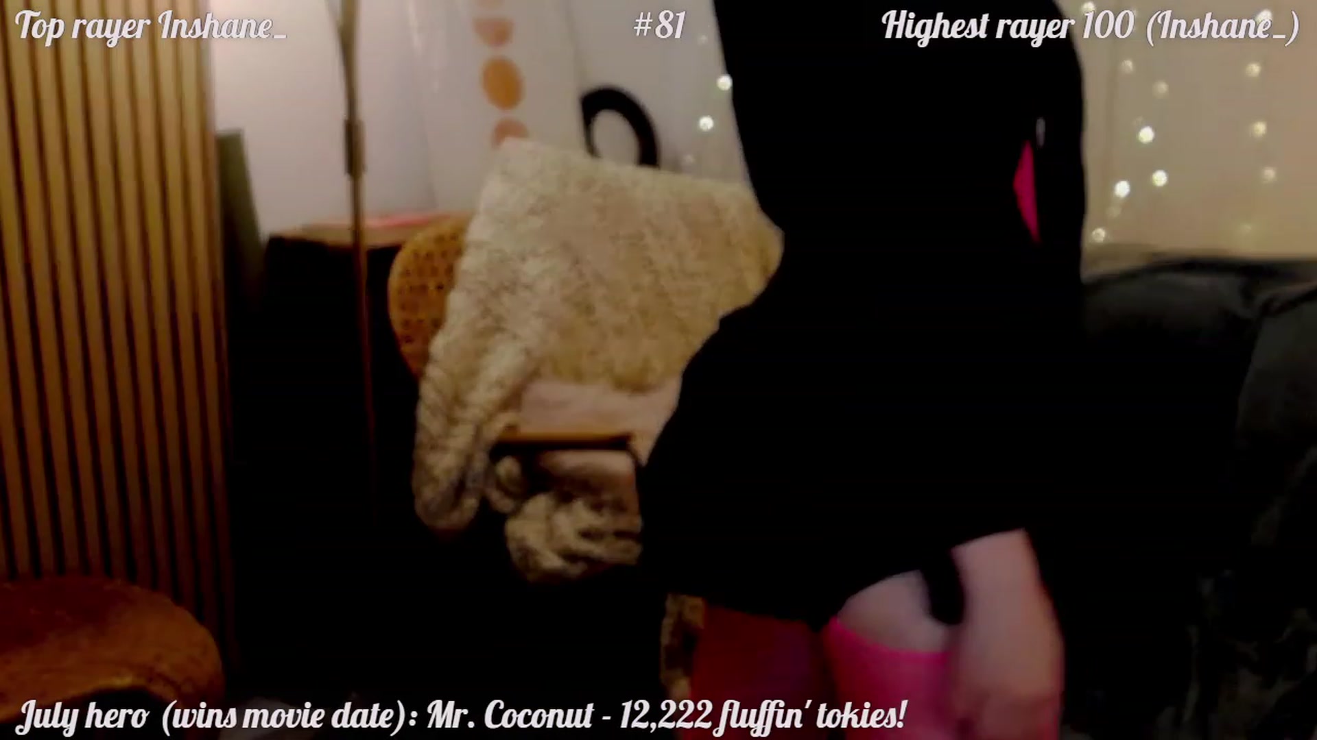 Gallery image thumbnail from FluffinRayRay's myfreecams stream on, 07/22/2023, 01:43 image 10 of 20