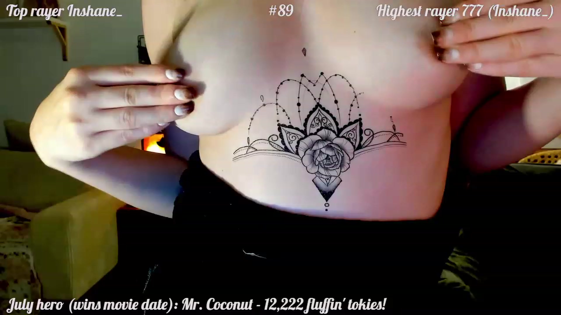 Gallery image thumbnail from FluffinRayRay's myfreecams stream on, 07/28/2023, 02:11 image 17 of 20