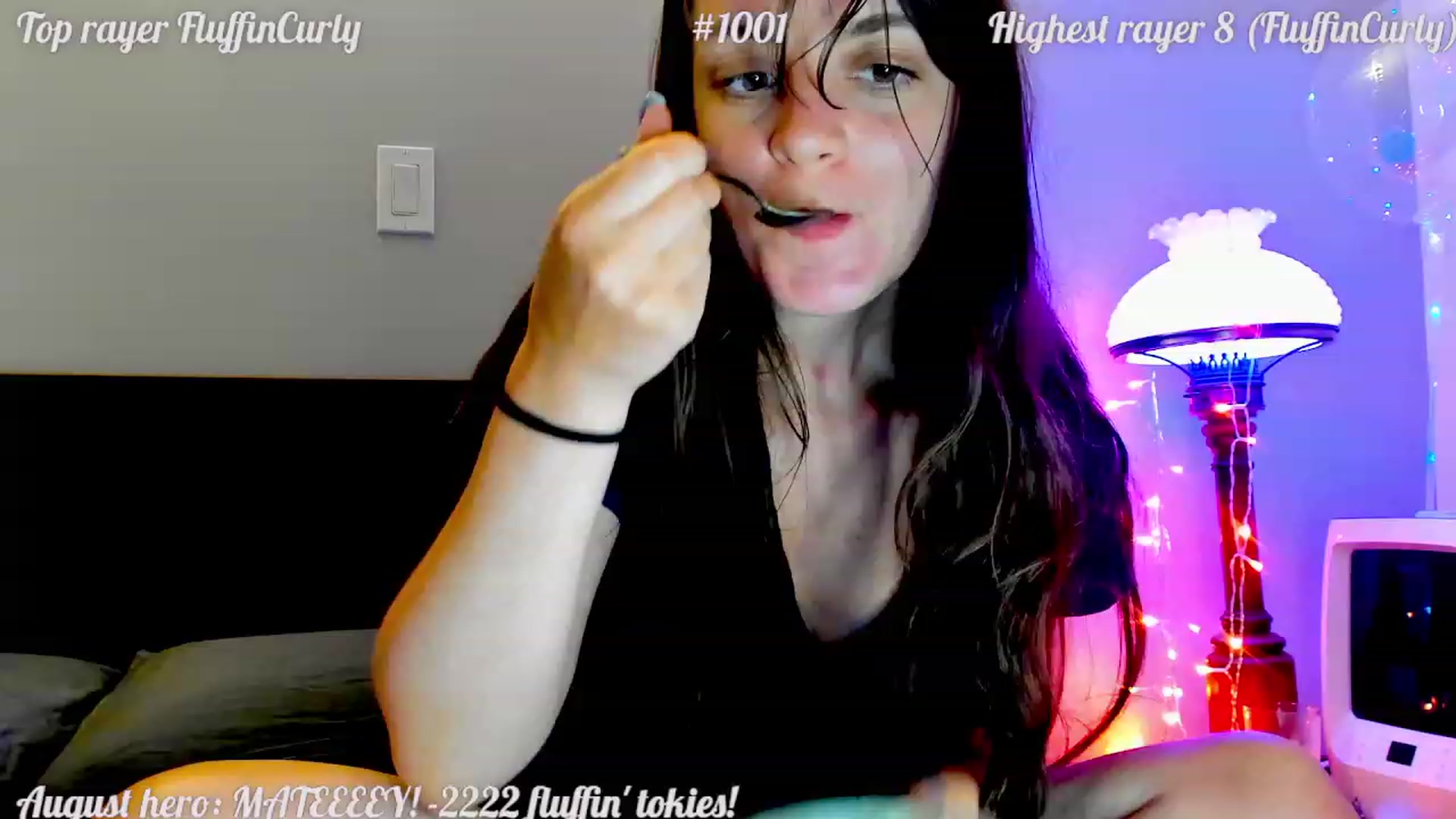 Gallery image thumbnail from FluffinRayRay's myfreecams stream on, 09/15/2023, 01:02 image 15 of 20