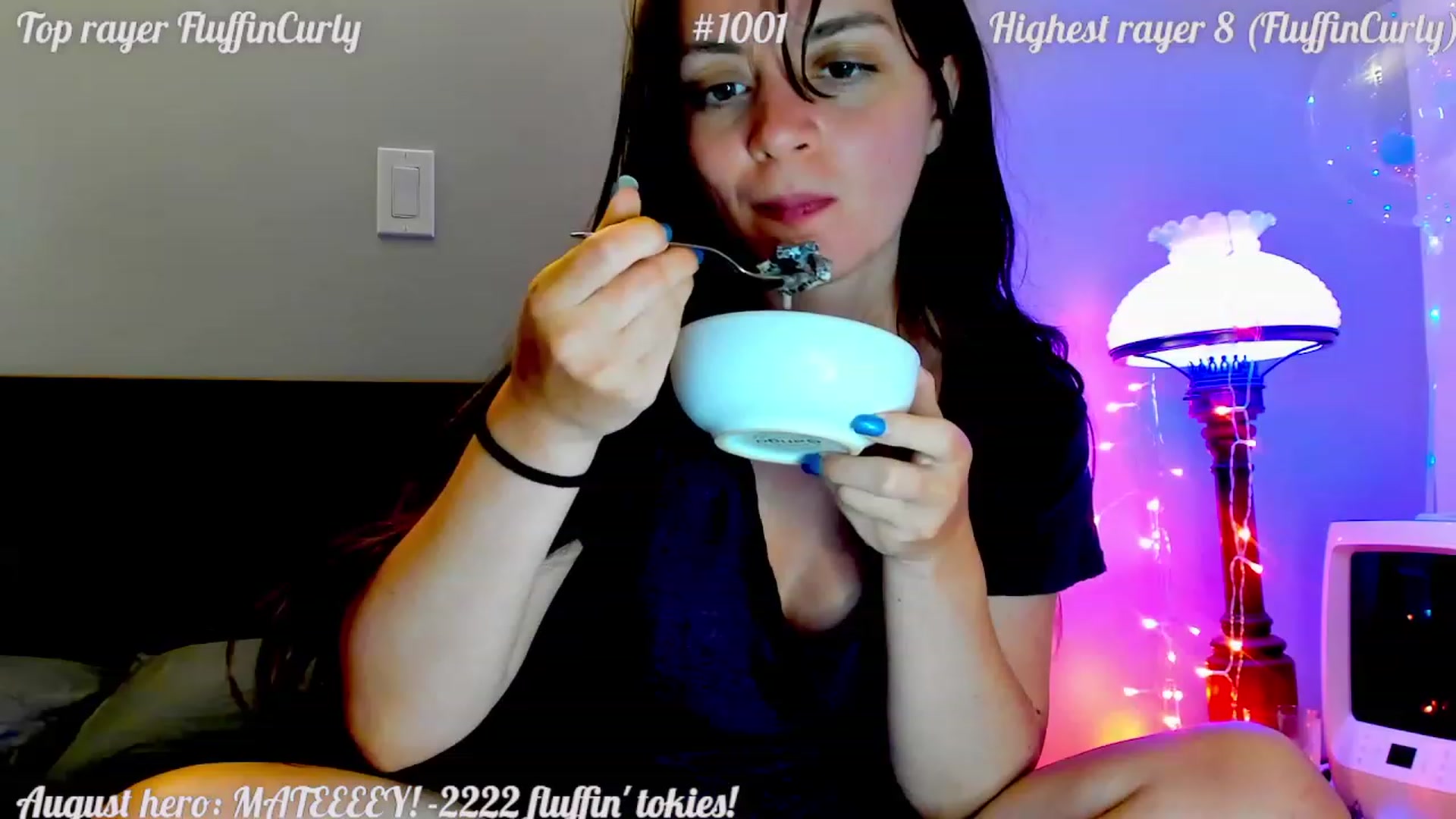 Gallery image thumbnail from FluffinRayRay's myfreecams stream on, 09/15/2023, 01:02 image 17 of 20