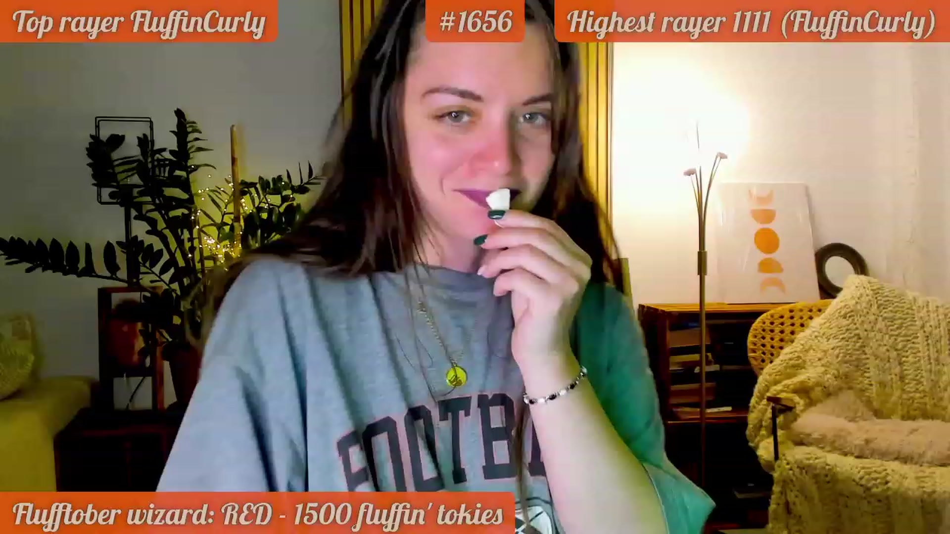 Gallery image thumbnail from FluffinRayRay's myfreecams stream on, 10/24/2023, 03:15 image 10 of 20