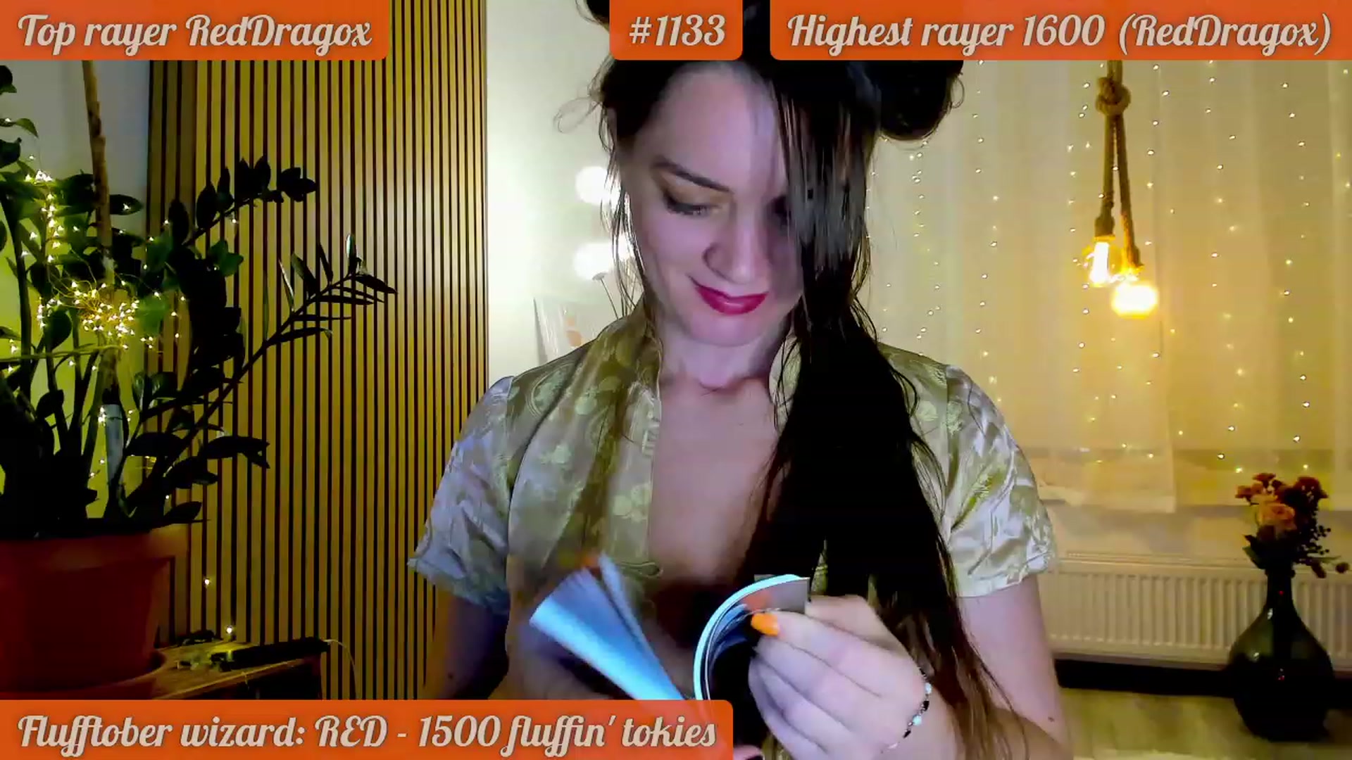 Gallery image thumbnail from FluffinRayRay's myfreecams stream on, 10/28/2023, 01:04 image 9 of 20