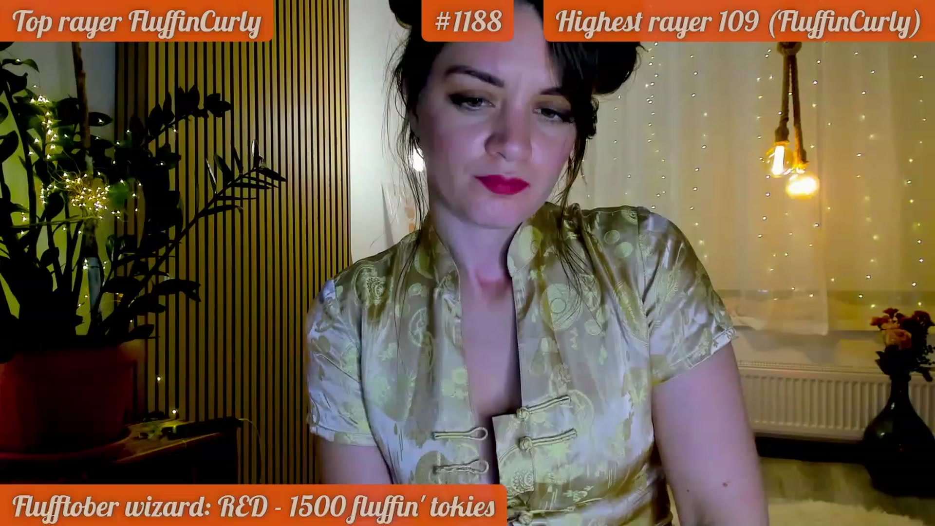 Gallery image thumbnail from FluffinRayRay's myfreecams stream on, 10/28/2023, 01:04 image 6 of 20