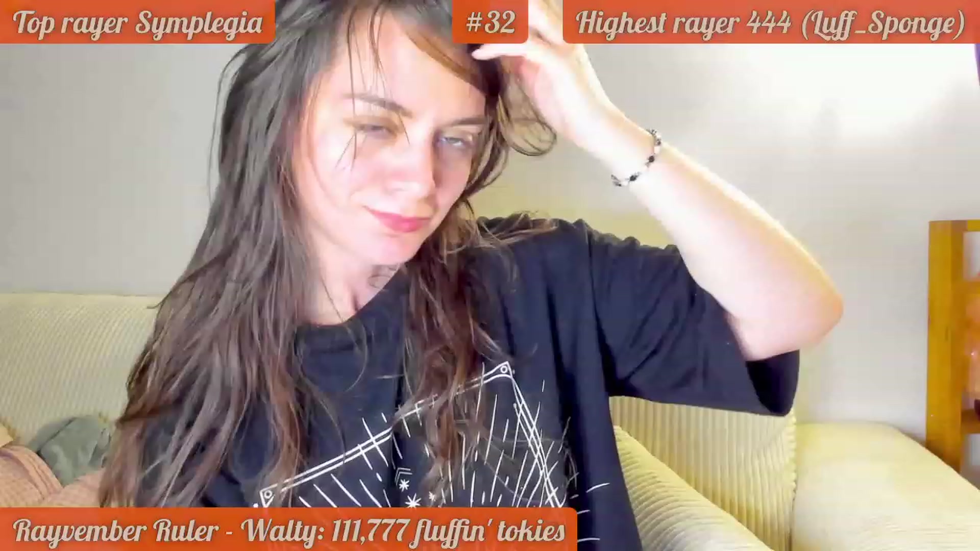 Gallery image thumbnail from FluffinRayRay's myfreecams stream on, 11/13/2023, 03:15 image 15 of 20