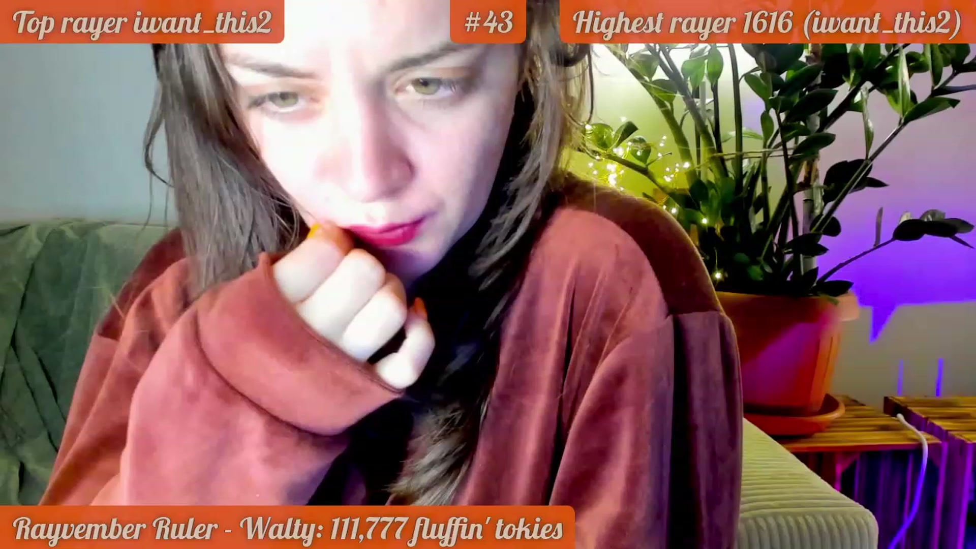 Gallery image thumbnail from FluffinRayRay's myfreecams stream on, 11/16/2023, 01:23 image 17 of 20