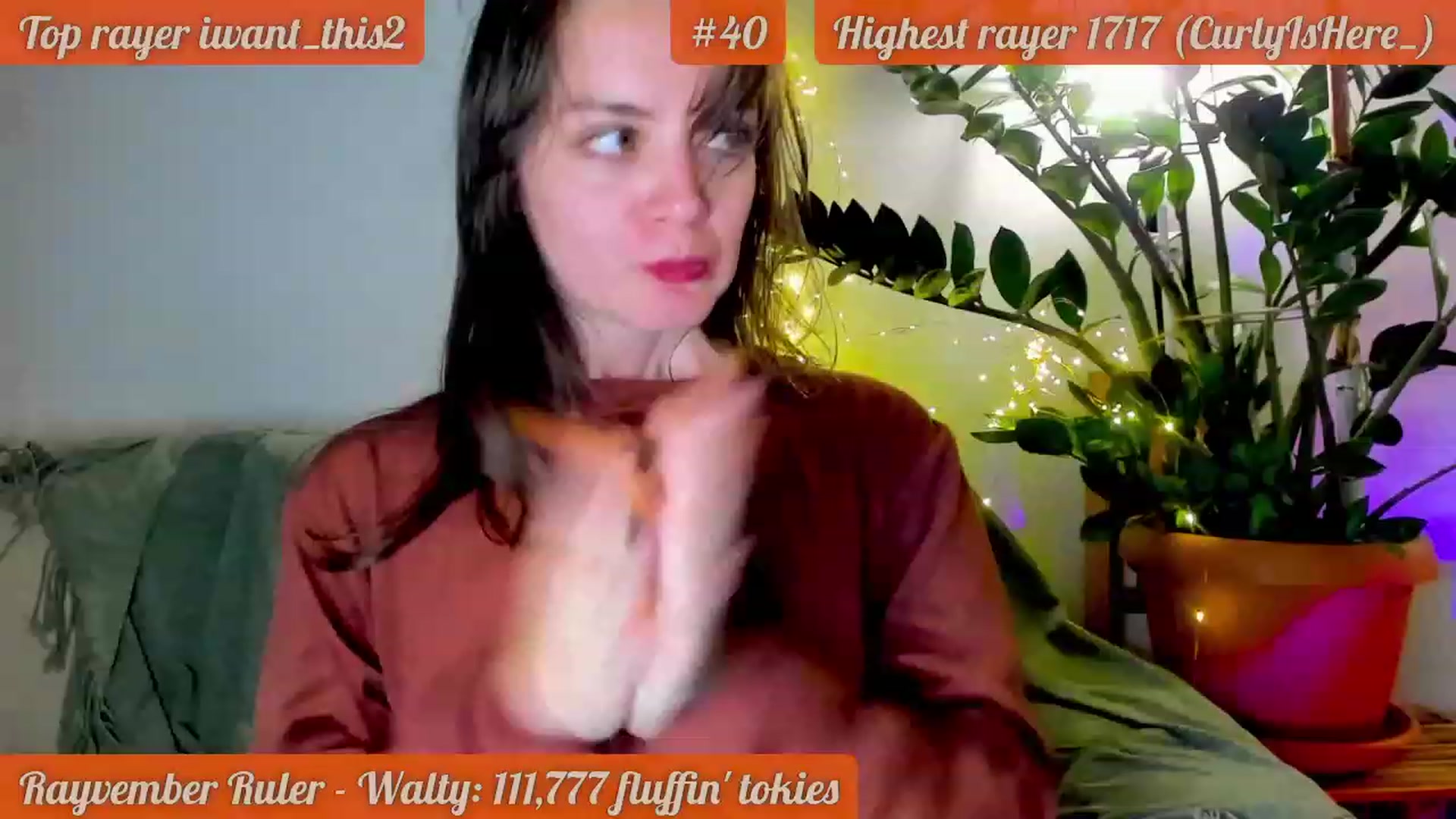 Gallery image thumbnail from FluffinRayRay's myfreecams stream on, 11/16/2023, 03:18 image 10 of 20